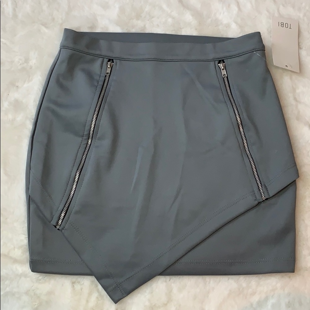 Tobi Skirt